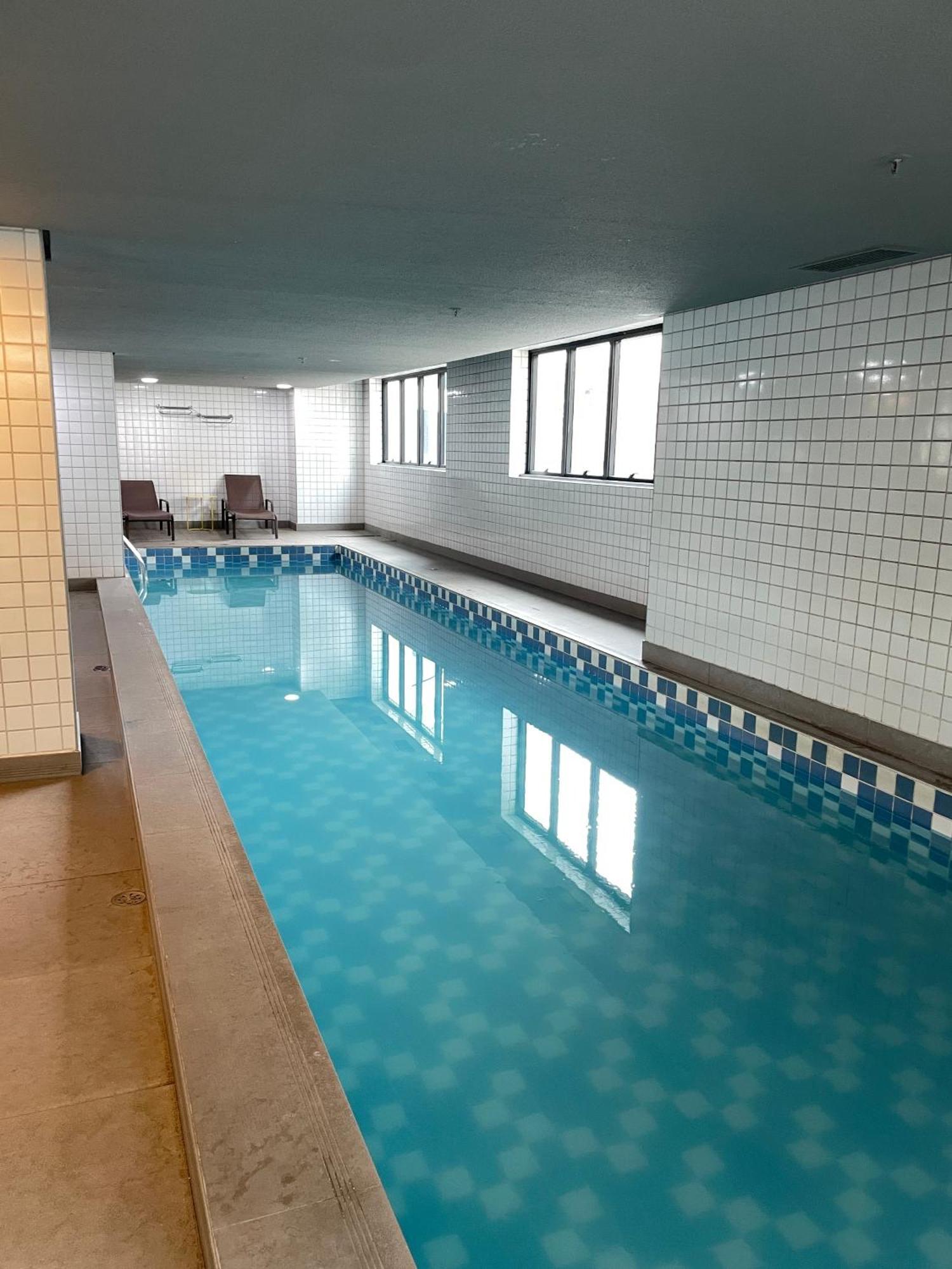 Flat Executivo No Mel. Ibirapuera Com Piscina, Vaga E Limpeza * São Paulo