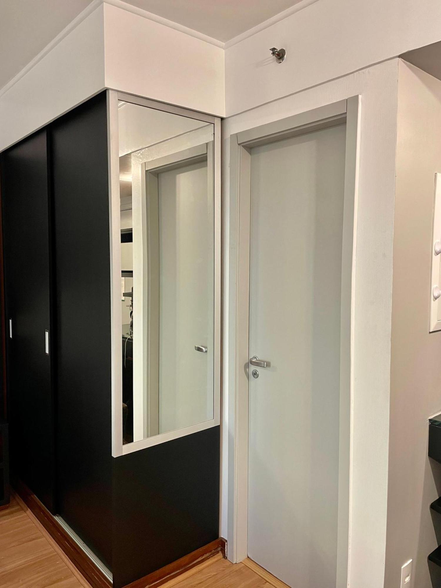 Flat Executivo No Mel. Ibirapuera Com Piscina, Vaga E Limpeza Apartamento *