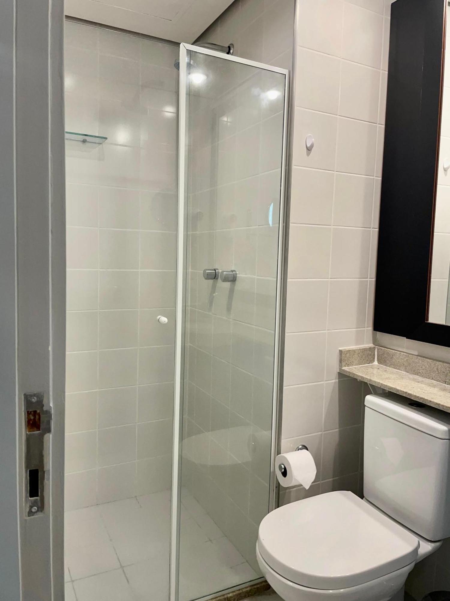 Apartamento Flat Executivo No Mel. Ibirapuera Com Piscina, Vaga E Limpeza